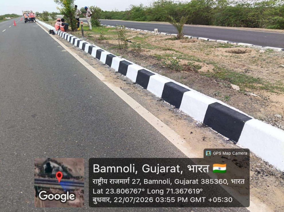 Highway road furniture