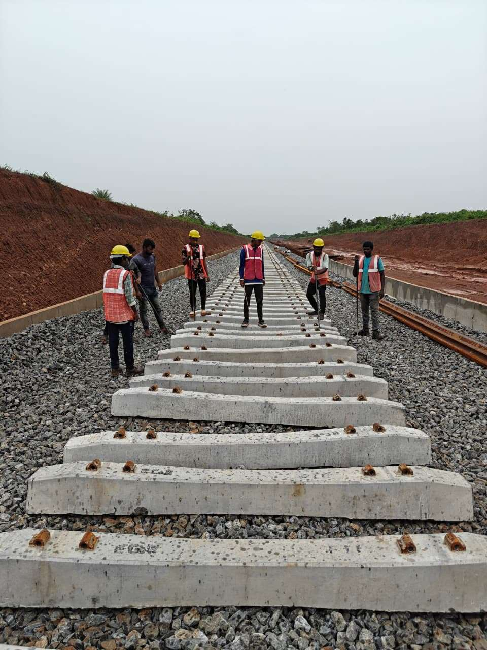 Sleeper placement on ballast bed